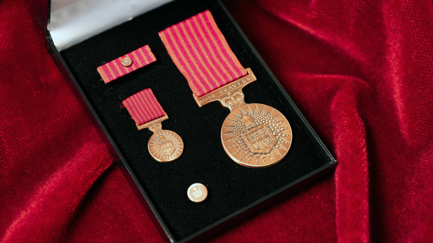 Gippsland Fire Bravery Gold 1242 Gold Fm 98 3